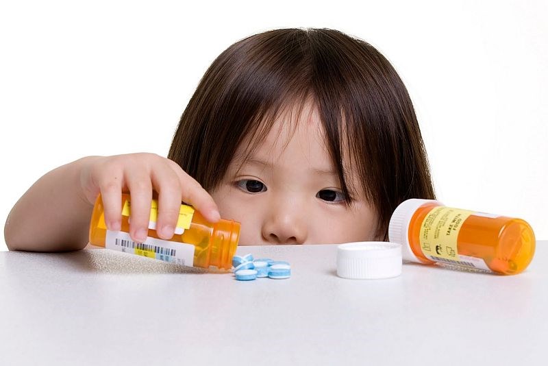 مسمومیت دارویی در کودکان