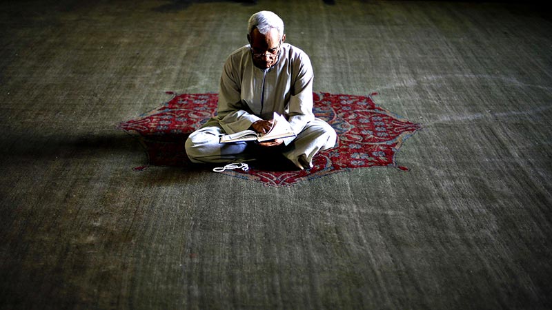 روزه داری افراد مسن در ماه رمضان